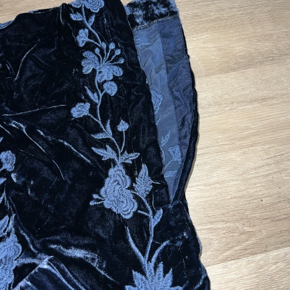 Johnny Was Renee Velvet Palazzo Pants Womens Blue Embroidered Western medium - Picture 6 of 8